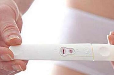 验孕棒什么时候用？验孕棒多久能测出来准吗