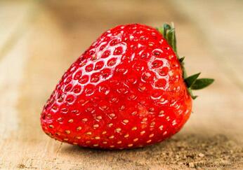 草莓英语怎么说 strawberry怎么读