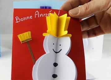 彩色立体圣诞节雪人卡片制作方法
