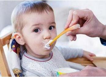 宝宝营养过剩的表现和危害