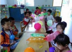 幼儿园大班分气球数学教案