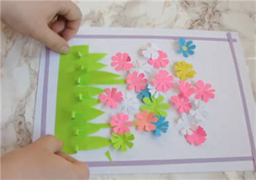 劳动节花朵手工卡片制作方法