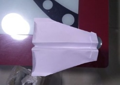 简单折纸飞机的教程-可以回旋的纸飞机