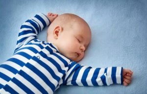 关于宝宝睡眠的10个误区，你知道多少？