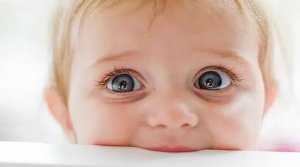 怎样生出拥有大眼睛的宝宝？