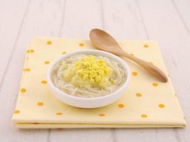婴儿蛋黄辅食的吃法，如何减少过敏发生？