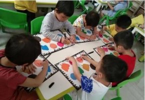 幼儿园小班美术教案《苹果》