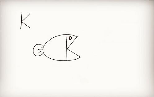 用字母K画大鱼吃小鱼简笔画