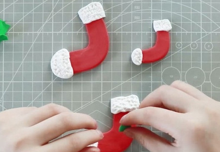 橡皮泥手工制作圣诞袜教程图片