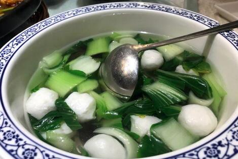 青菜鱼丸