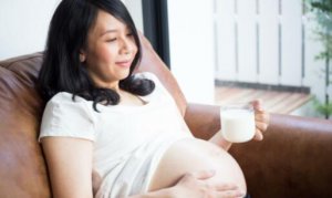 准妈妈孕期应该喝什么奶？可别选错了