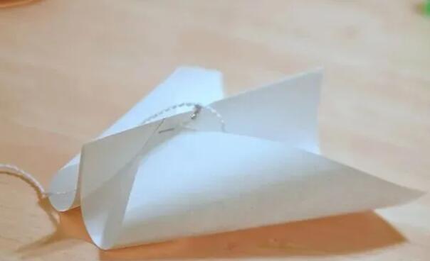 自制纸飞机风筝制作简易版