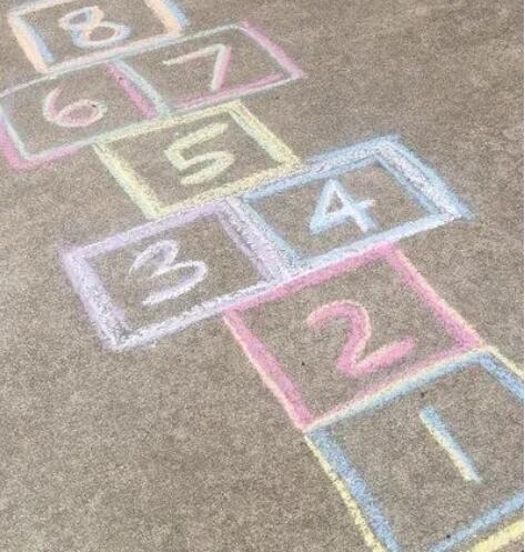 幼儿园数学小游戏，孩子边玩边学
