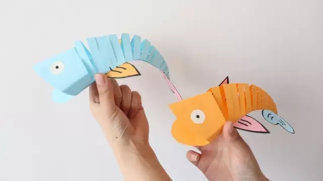 卡纸手工制作炫酷的立体鱼