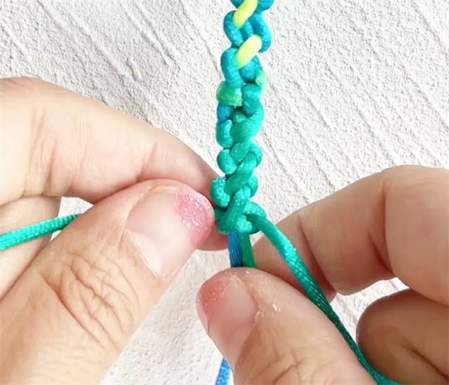 端午节五彩绳的编织方法