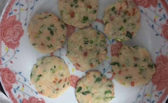 三文鱼土豆软饼的做法 10个月宝宝辅食食谱