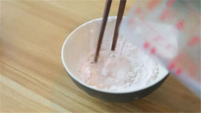 藕粉雪梨银耳羹的做法 八个月宝宝辅食食谱