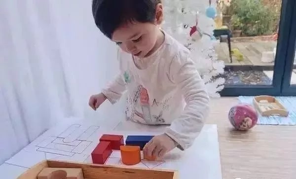 幼儿园数学自制玩教具