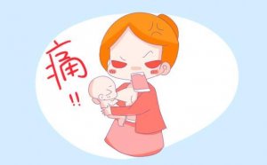 宝宝拉扯乳头怎么办？