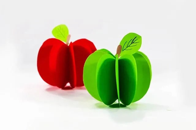 画剪贴手工制作漂亮立体苹果