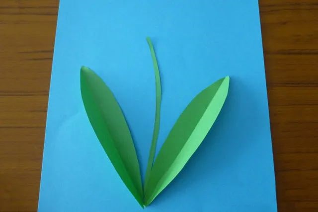 幼儿园简单手工制作漂亮纸花朵