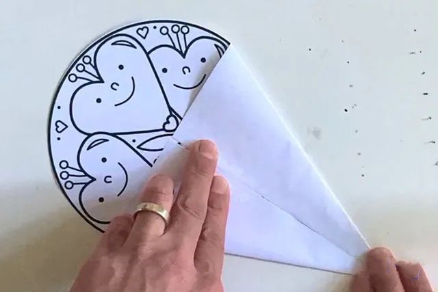幼儿园妇女节手工制作纸花篮花束简单