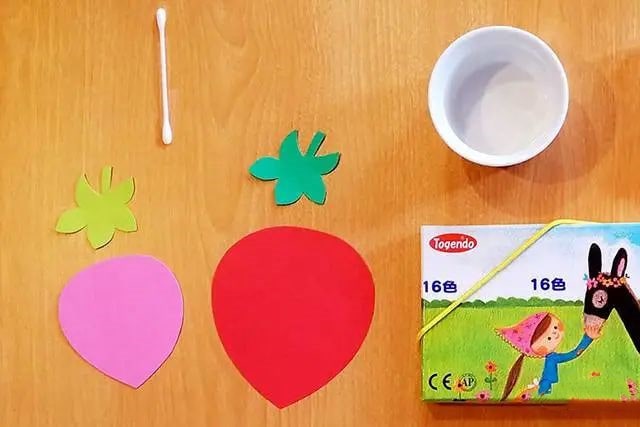 幼儿手工制作草莓的几种简单方法