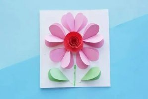 母亲节手工：剪纸制作心形拼贴3D纸花朵