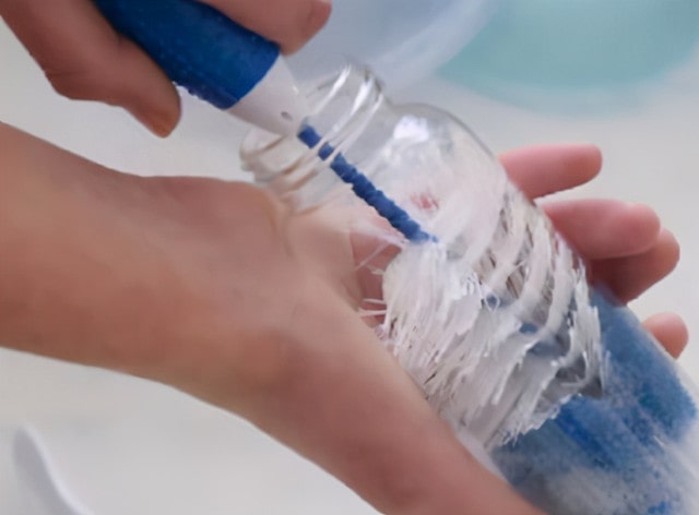 宝宝奶瓶科学清洗很重要，让娃远离疾病