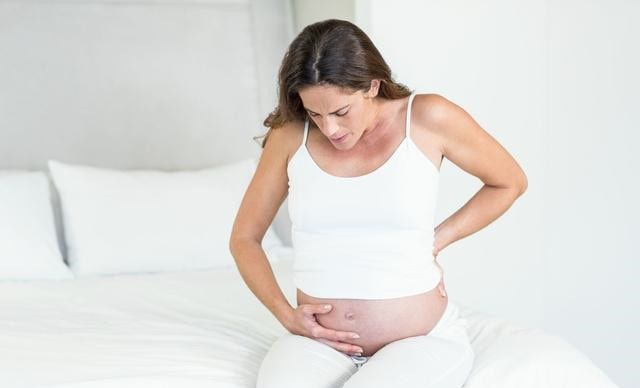孕晚期见红和破水有先后区别吗？