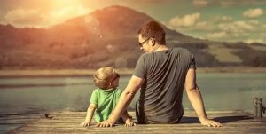 父亲参与育儿不足，会对孩子的发展产生什么影响？