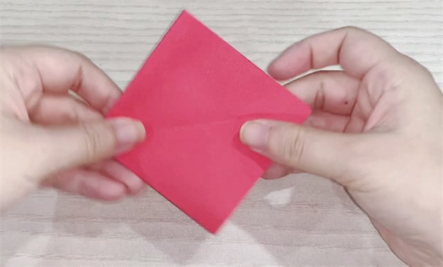 儿童折纸手工简单草莓