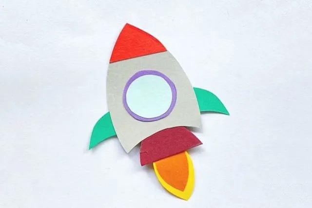 纸盘子手工制作自制太空飞船玩具