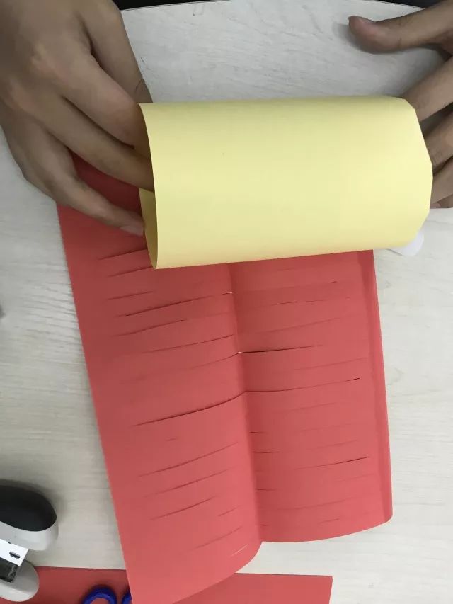 剪纸灯笼手工制作方法图文教程