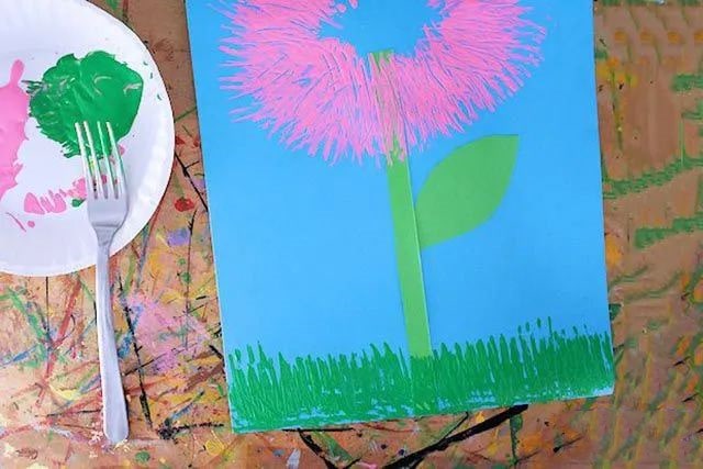 儿童画春天：怎么用叉子印画春天花朵(步骤图解)