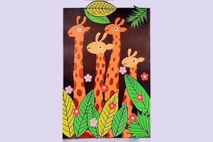 幼儿简单手工制作动物：手撕纸粘贴画长颈鹿(步