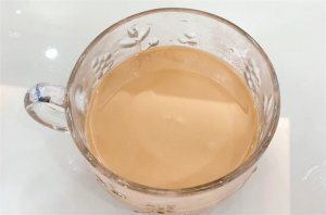 家庭自制奶茶的做法简单又好喝