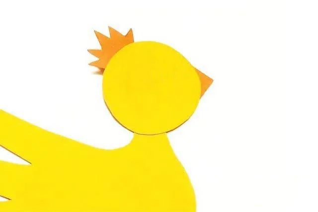 简单手工制作小动物：手印拼贴画鸭子