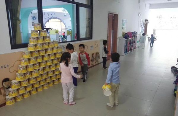 幼儿园中班建构游戏案例分析：小小建构师