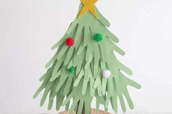 圣诞节儿童手工制作《手印圣诞树》