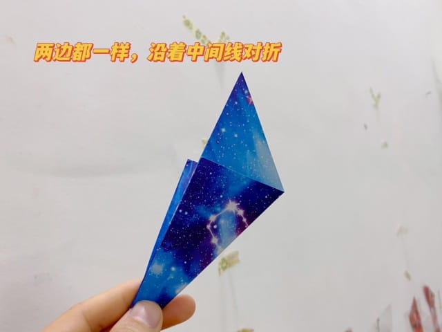 超级简单的折纸飞机的方法